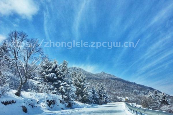 四川滑雪哪里比较好 四川滑雪性价比最高的地方-第7张图片-国内旅游_国外旅游_门票预订_露营骑行_酒店民宿_旅游攻略_美食资讯,_车票机票购买_众乐乐旅游网